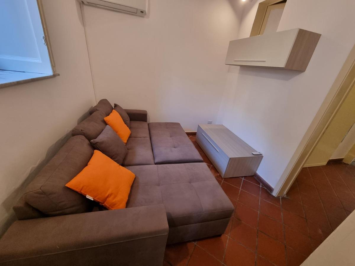 קטאניה Palazzo Mannino Apartments מראה חיצוני תמונה