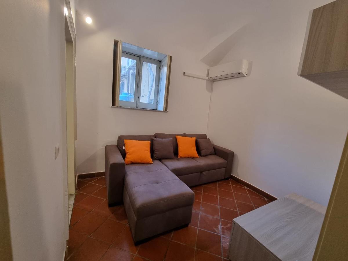 קטאניה Palazzo Mannino Apartments מראה חיצוני תמונה